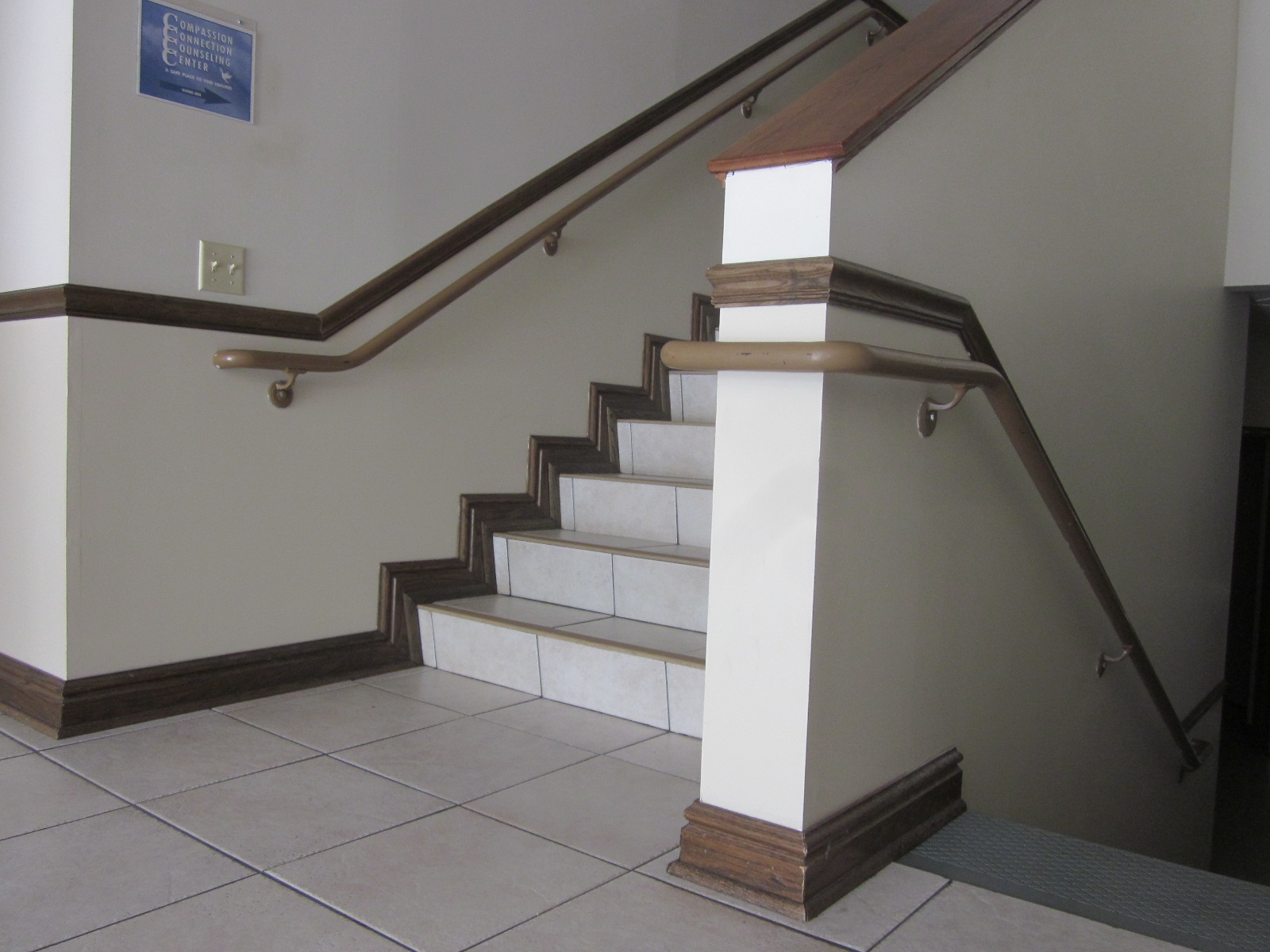 More painting and repairs done! Let's accent that wall